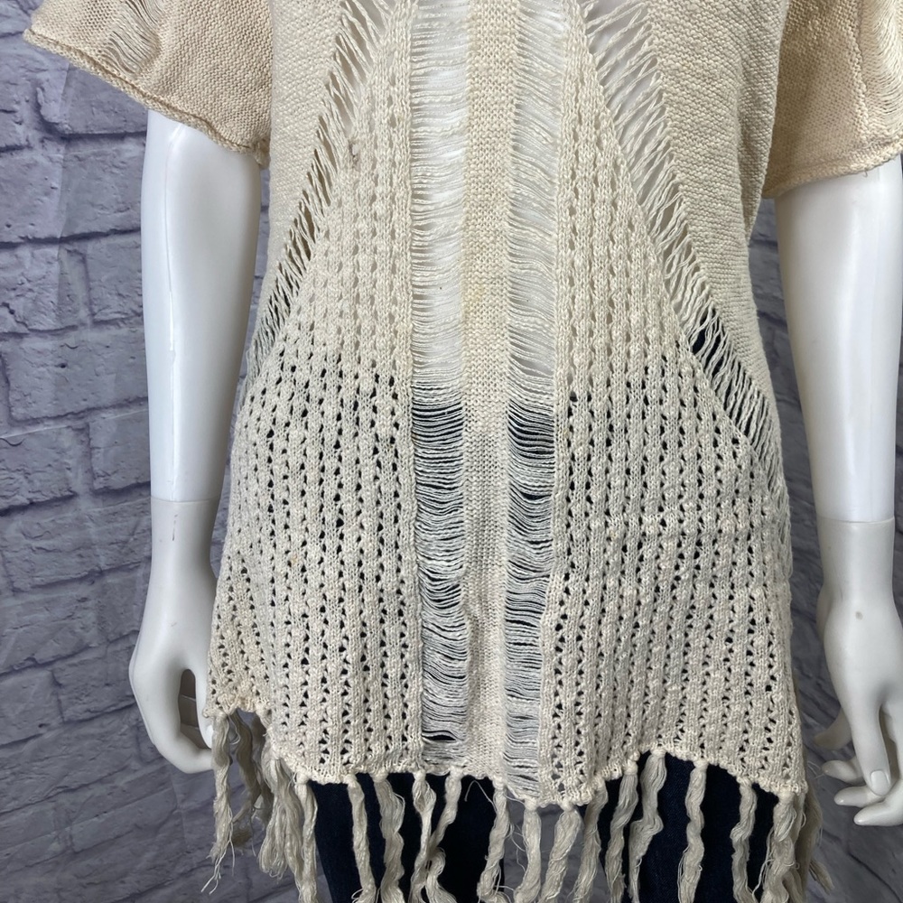✨ Sloane Rouge for Anthropologie Boho Fringe Top – Effortless Festival Vibes 🤍🌿✨ - Picture 10 of 12